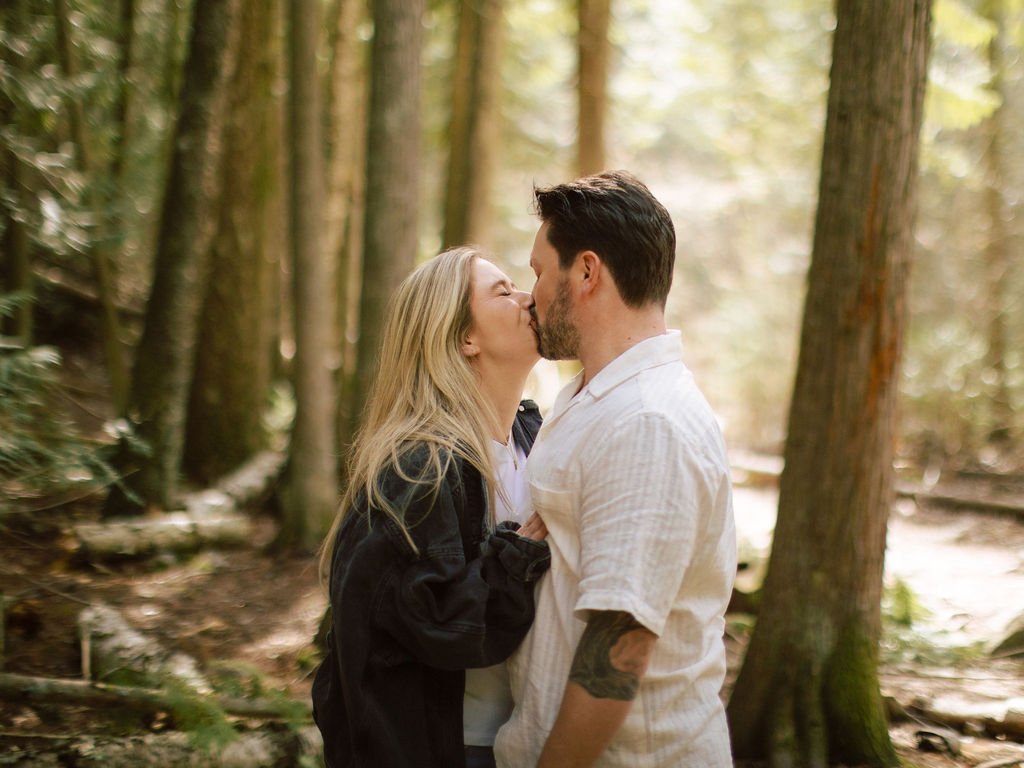 Kalamalka lake provincial park engagement photographer vernon engagement photographer joyful wedding photography kelowna