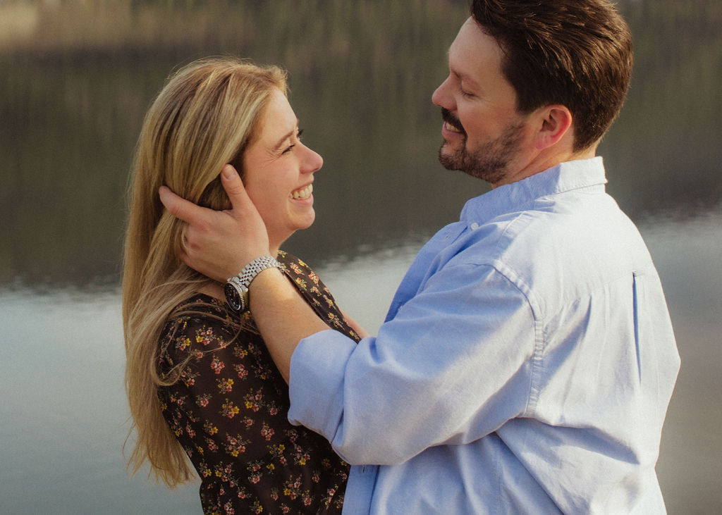 Kalamalka lake provincial park engagement photographer vernon engagement photographer joyful wedding photography kelowna