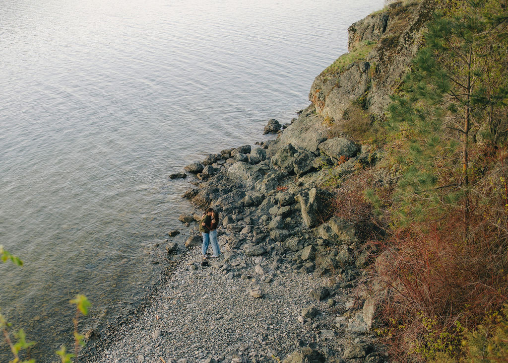 Kelowna Okanagan proposal photographer wedding photographer film photographer 35mm super8