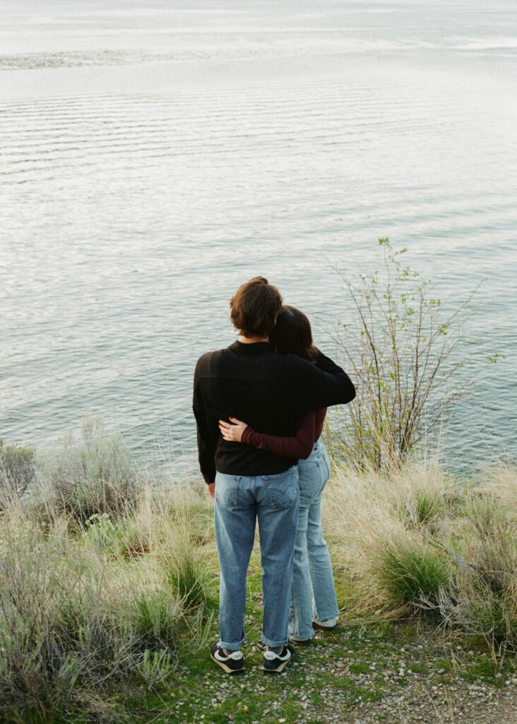 Kelowna Okanagan proposal photographer wedding photographer film photographer 35mm super8