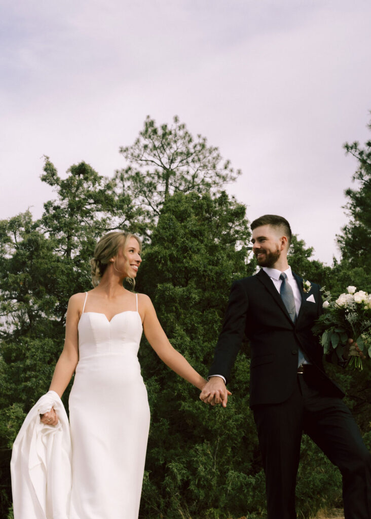 Rustic Reel Wedding in Kelowna + Knox Mountain Portraits Danae Marie Photography Okanagan photographer
