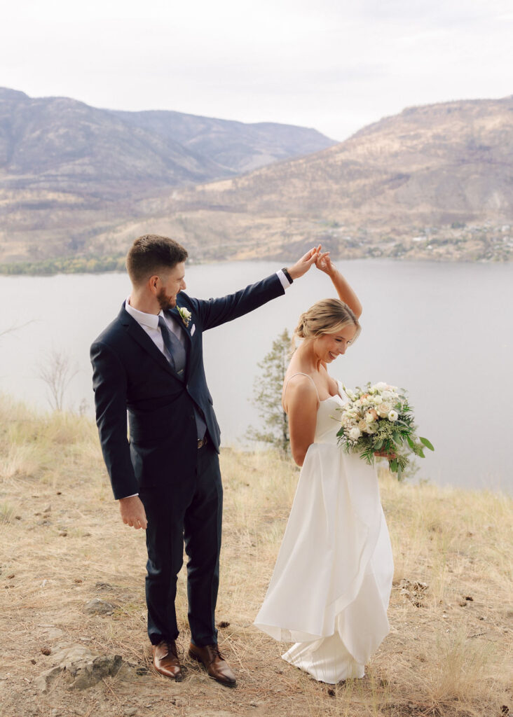 Rustic Reel Wedding in Kelowna + Knox Mountain Portraits Danae Marie Photography Okanagan photographer